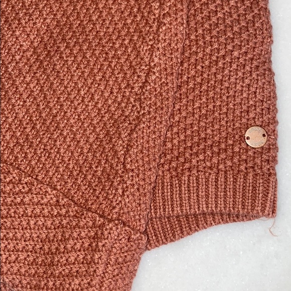 🔥Roxy Sorrento Shades Flared Sleeve Sweater NWT - Picture 6 of 8
